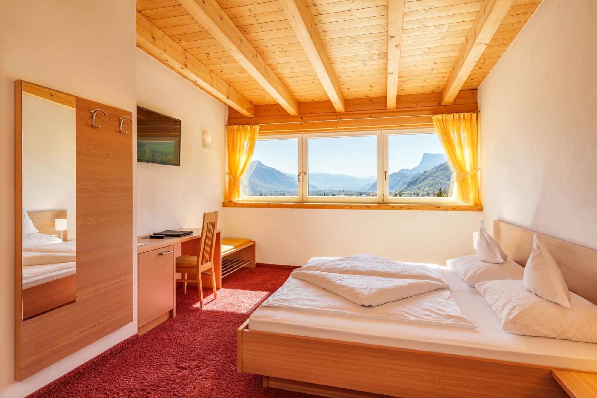 Hotel Toerggelehof Tscherms Dış mekan fotoğraf